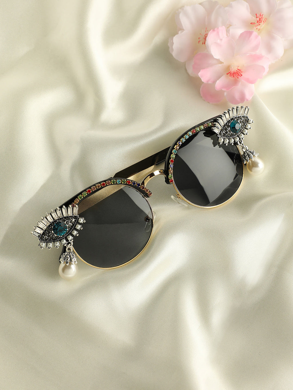 Gorgeous Glitz: Embellished Sun Shades