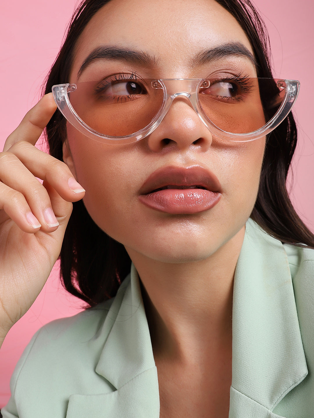 Cleat Frame Tinted Lens Cat Eye Sunglasses