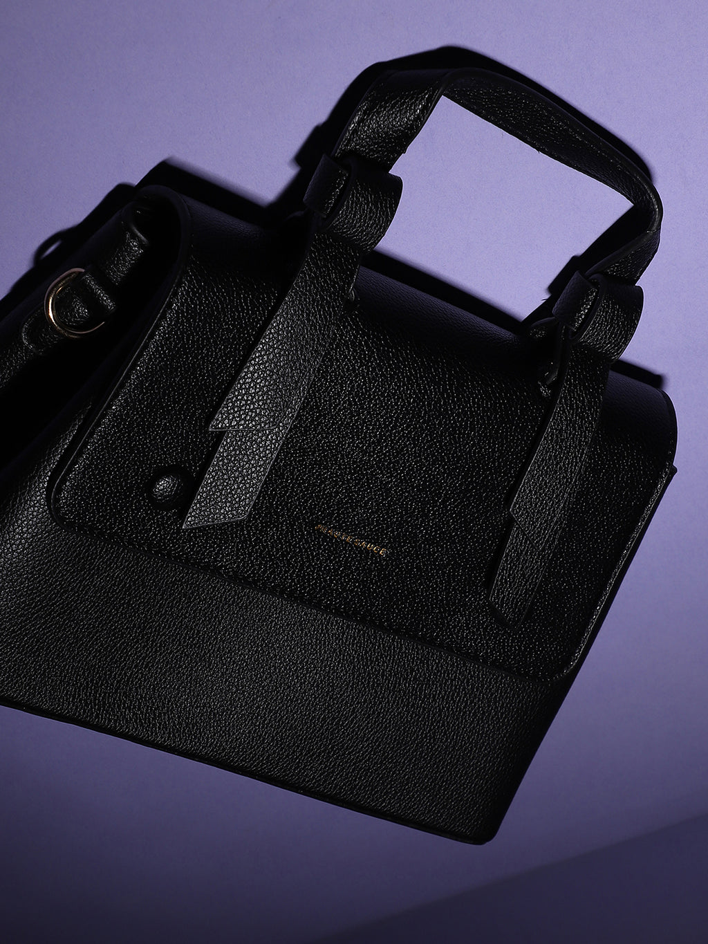 Structured Essential Handbag - Black