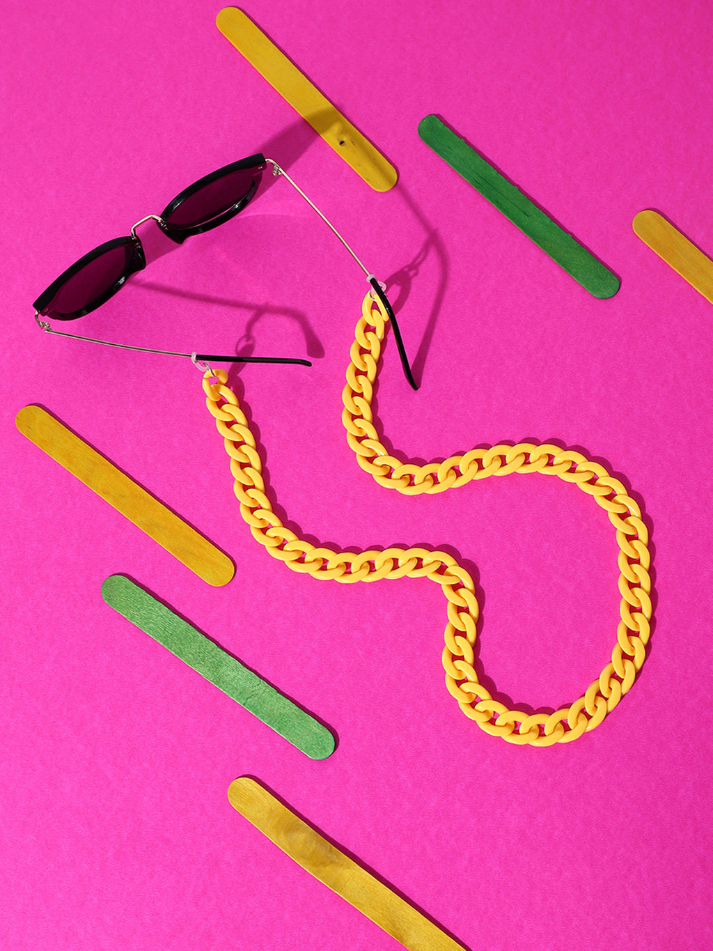 Glow Up Sunglasses With Chain