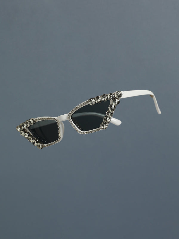 Jeweled Frames: Exquisite Sunglasses