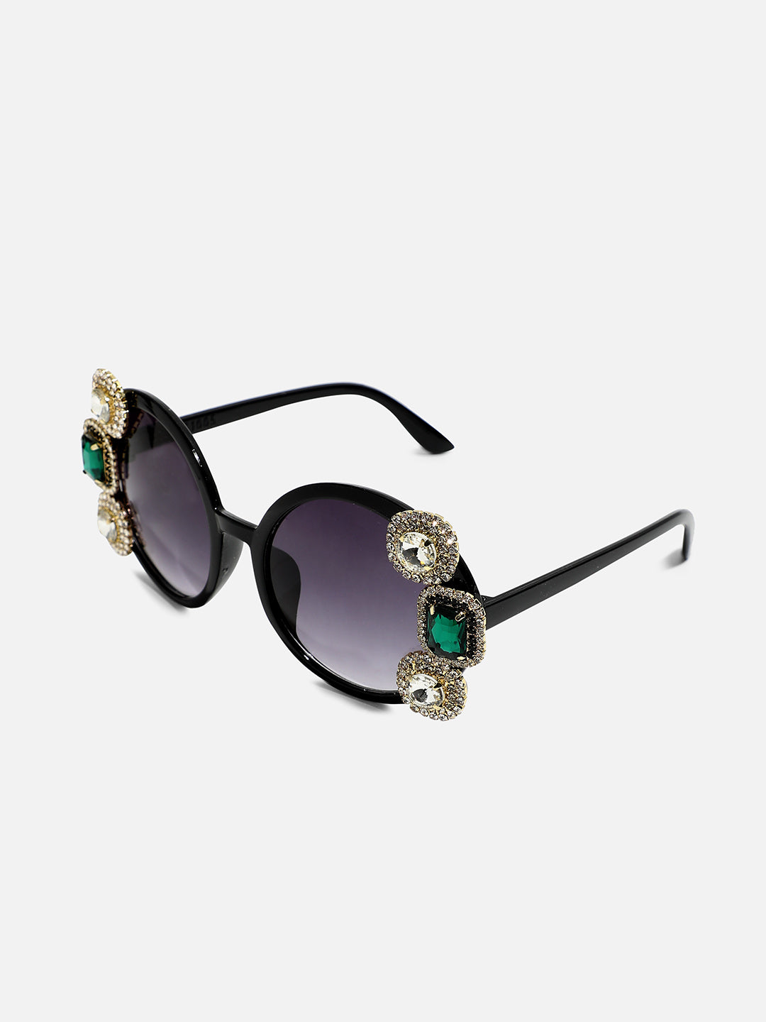 Luxury Sunnies: Elegant Embellishments