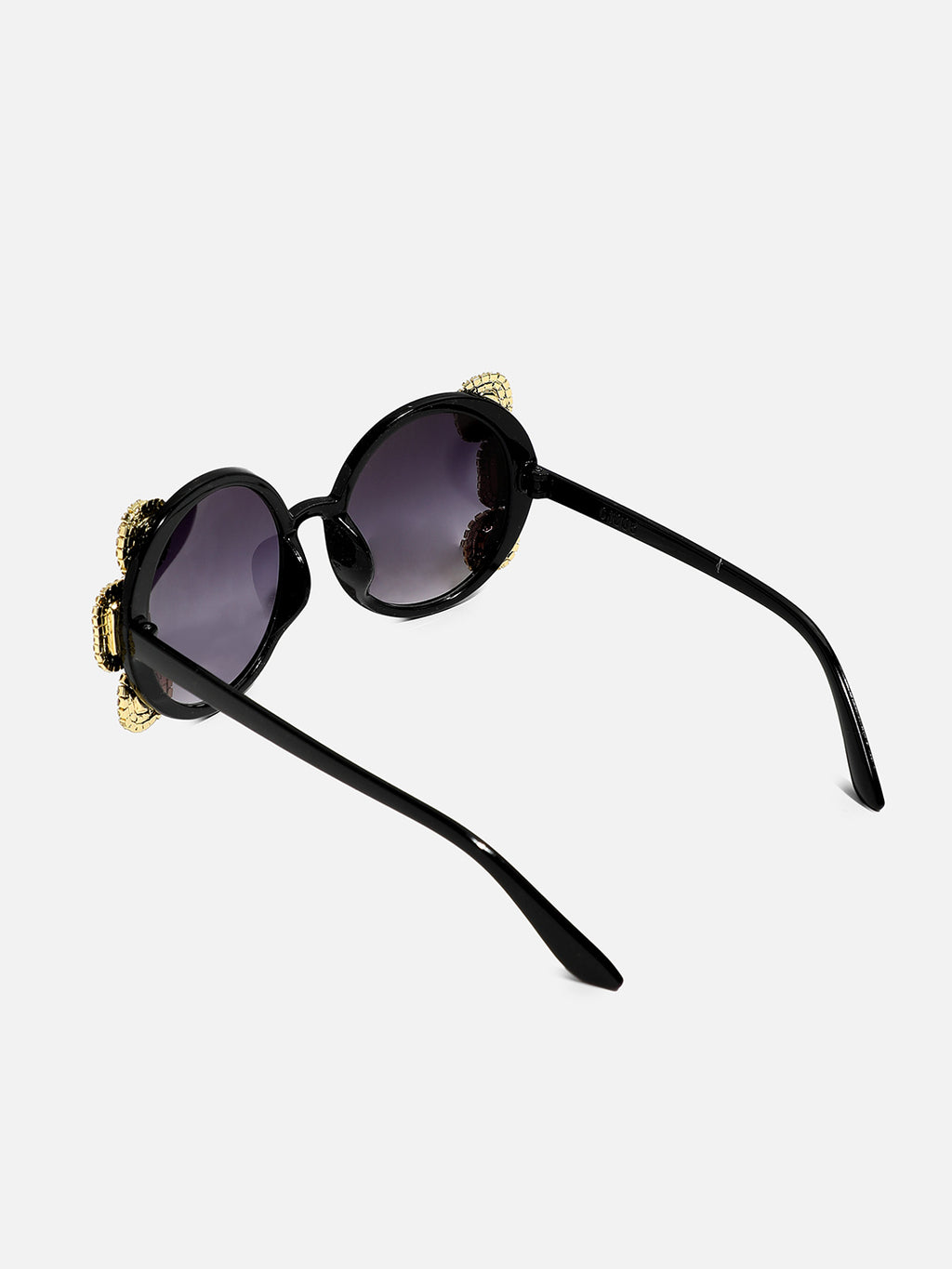 Luxury Sunnies: Elegant Embellishments