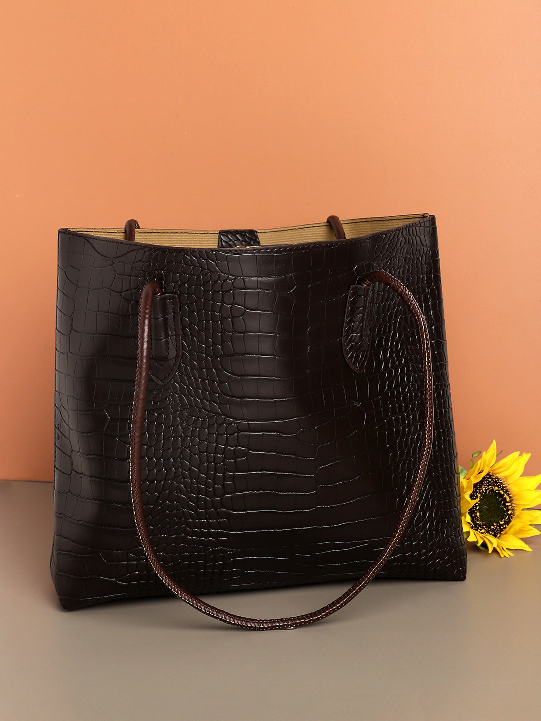 Black Textured Vegan Leather Tote Bag With Pouch Set