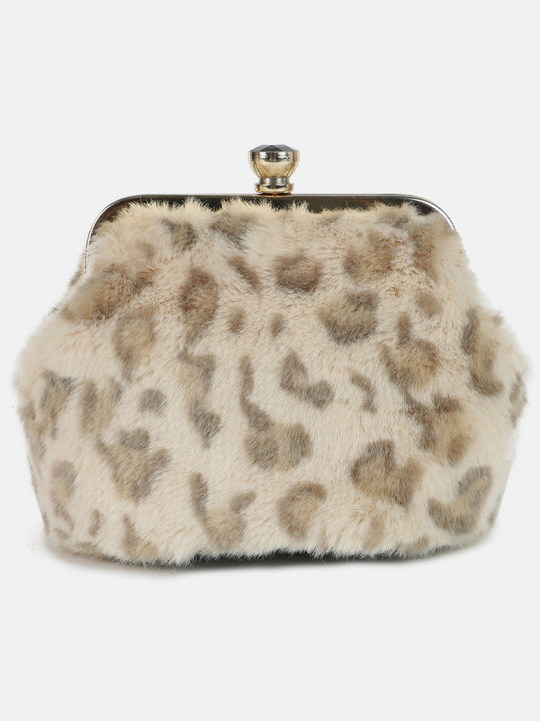Leigh Clutch