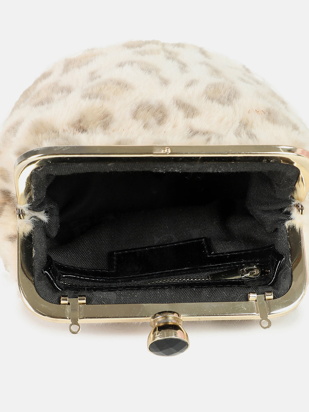 Leigh Clutch