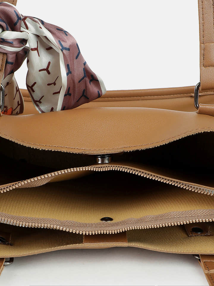 Tan Trendsetter Beige Handbag