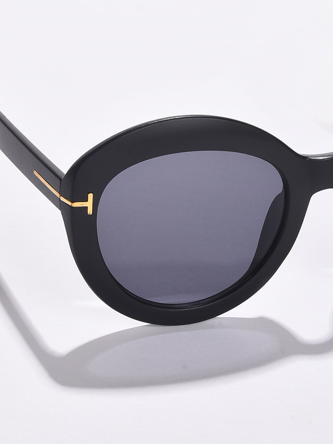 Black Lens Black Oval Sunglasses