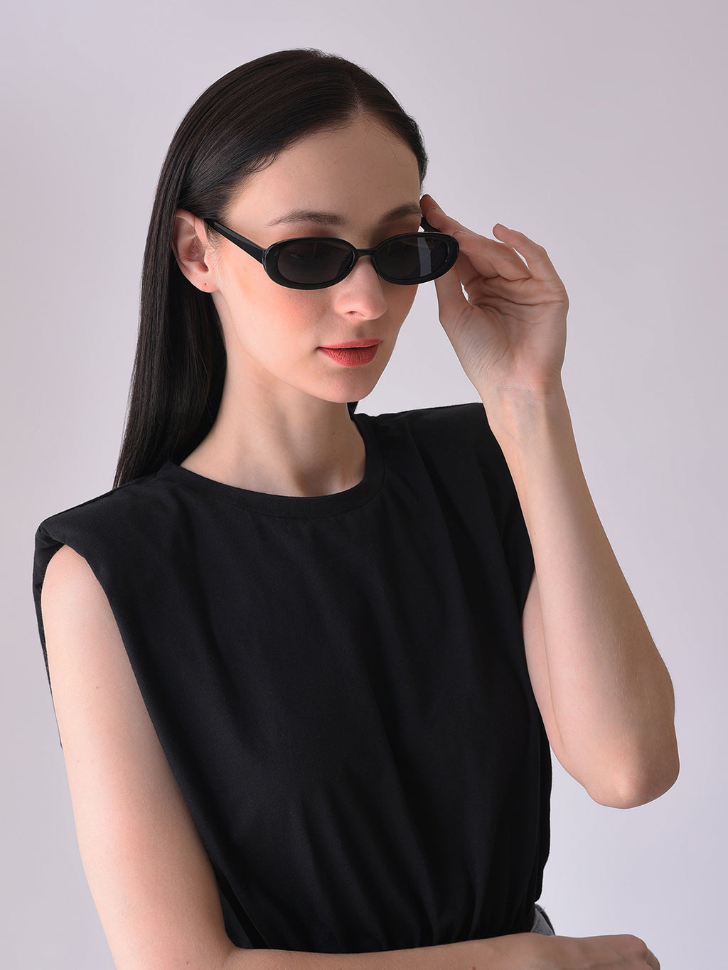Black Lens Black Oval Sunglasses