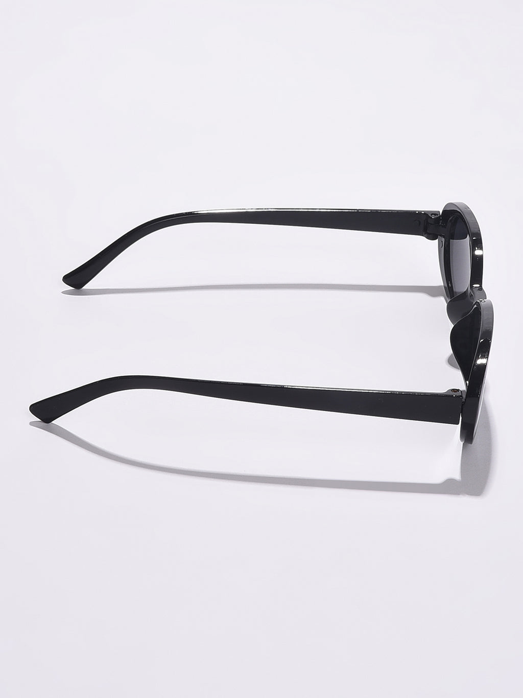 WOMEN BLACK LENS BLACK OVAL SUNGLASSES