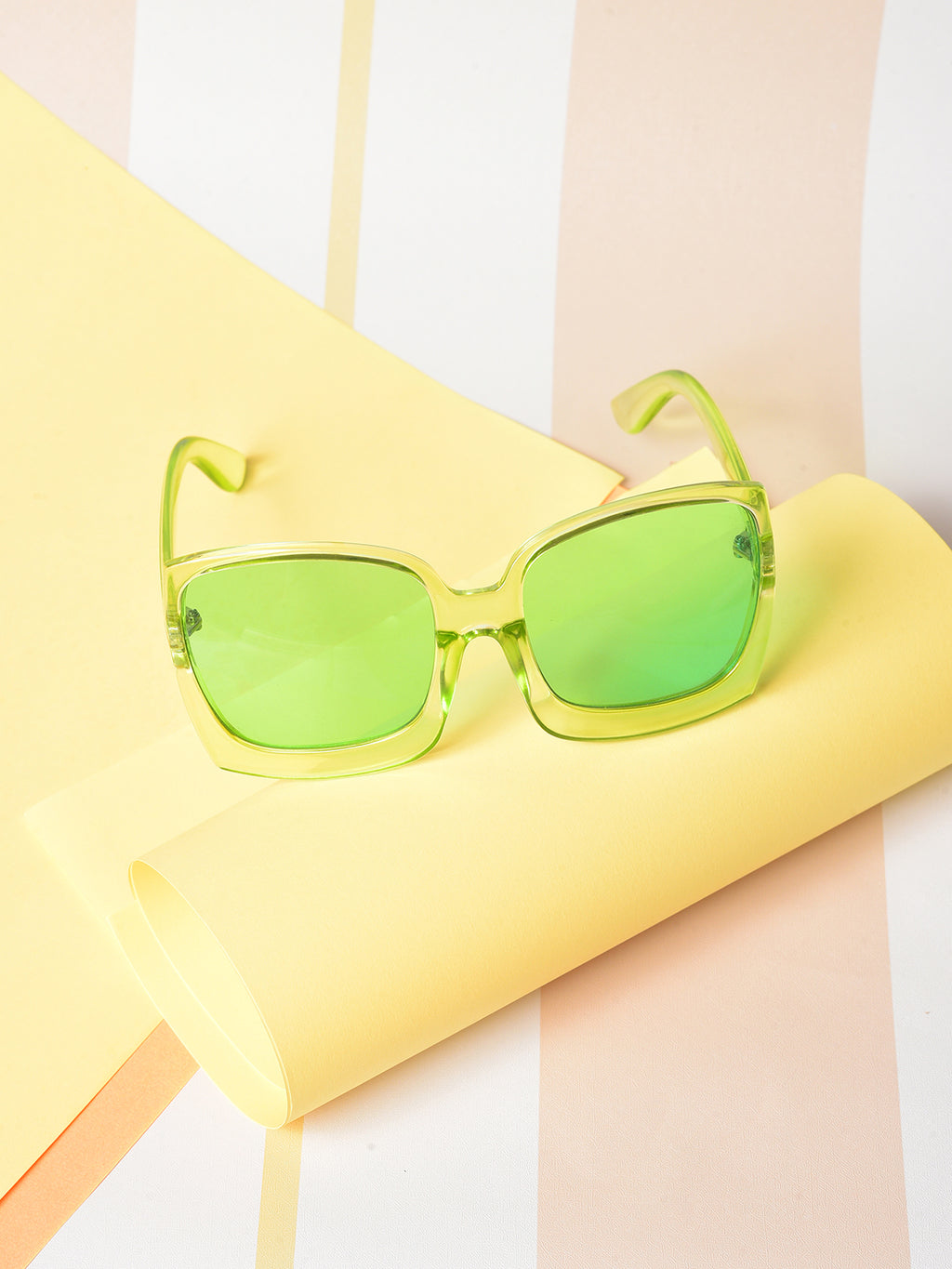 Green Lens Green Oversized Sunglasses