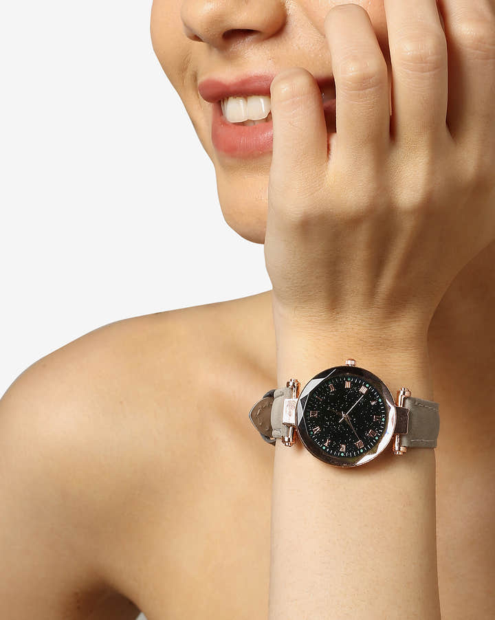 Black Analog Round Dial With Gold Hour Marker & Beige Suede Strap