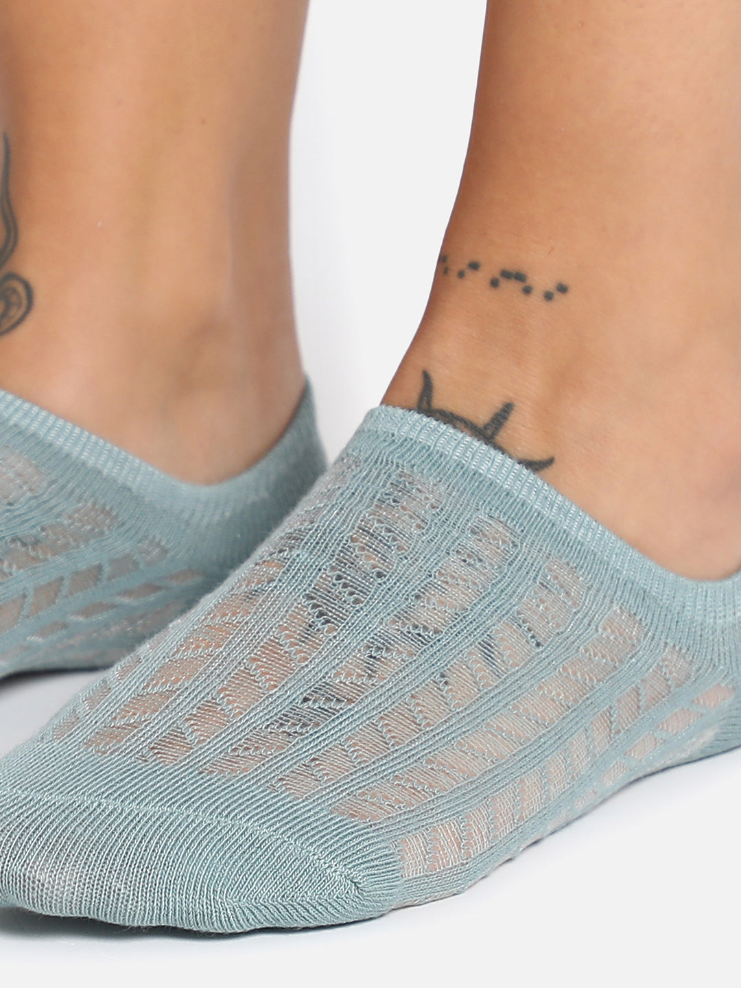 SET OF 5 STRIPED ANKLE LENGTH SOCKS