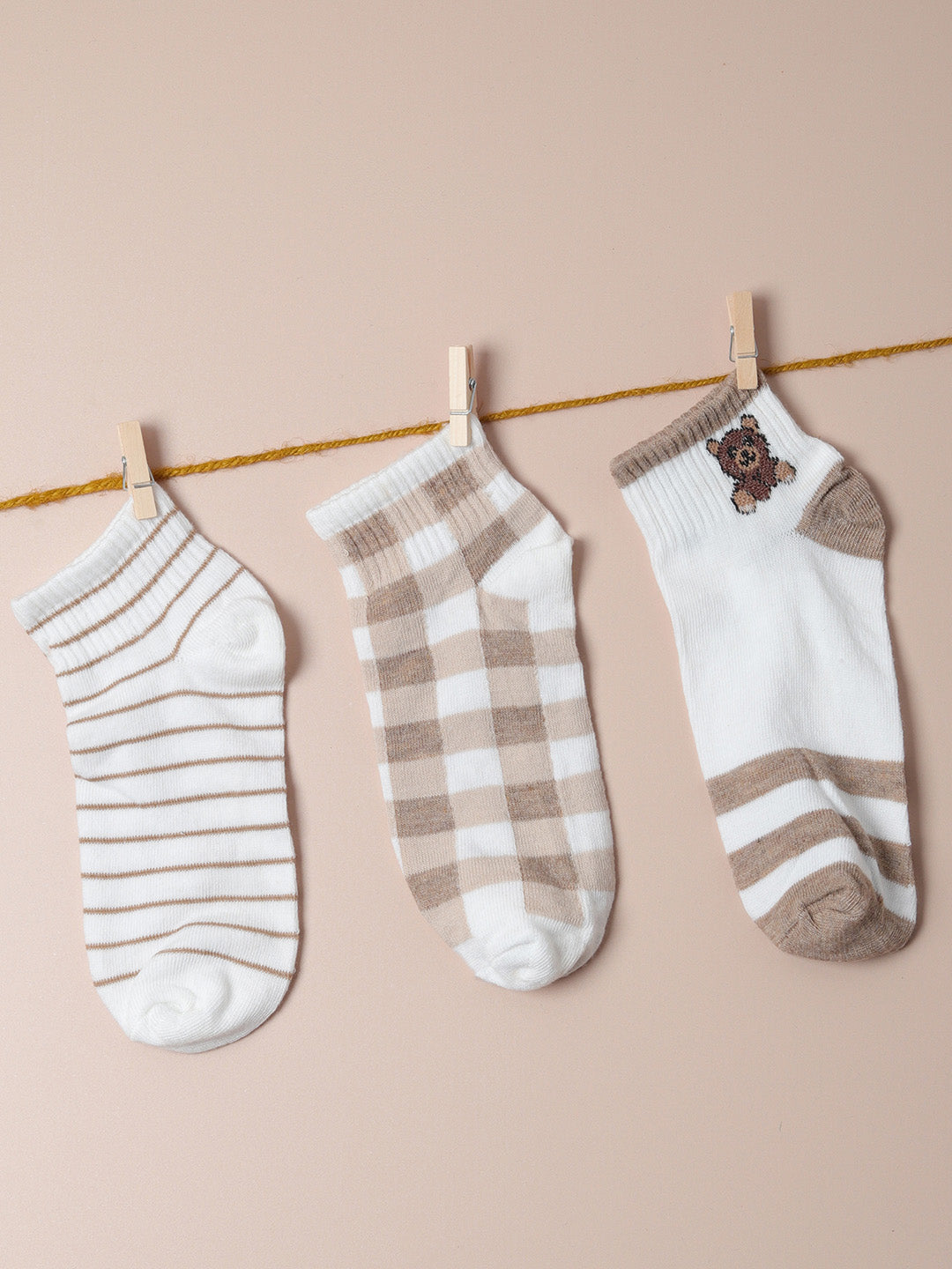 Set Of 3 Printed Ankle Length Socks