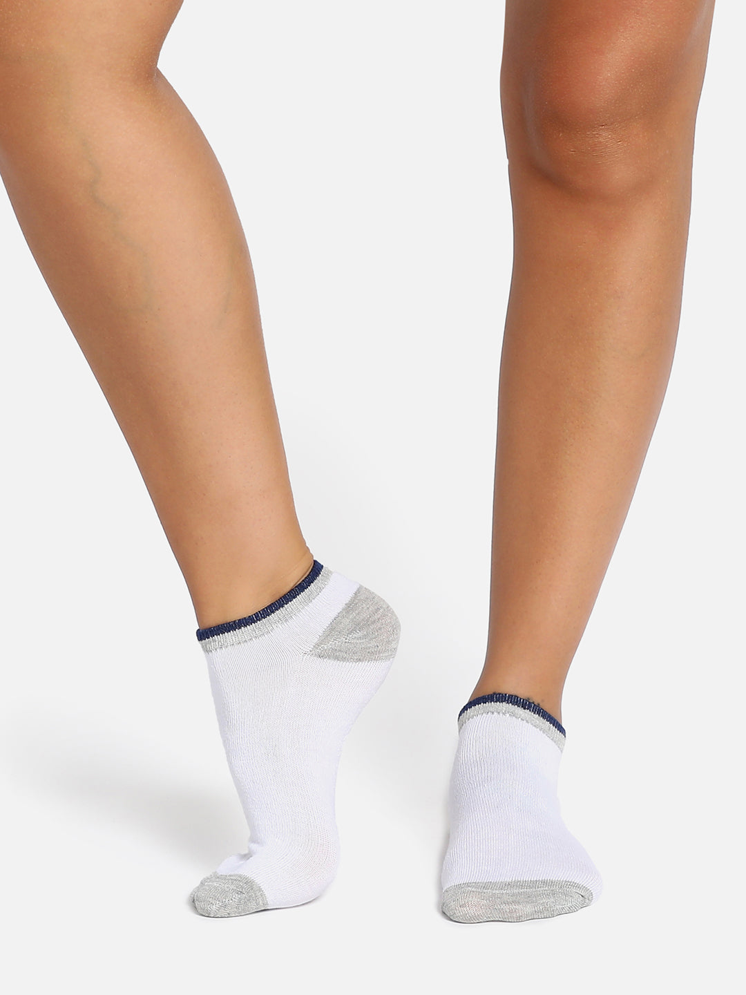 Set Of 3 Solid Ankle Length Socks