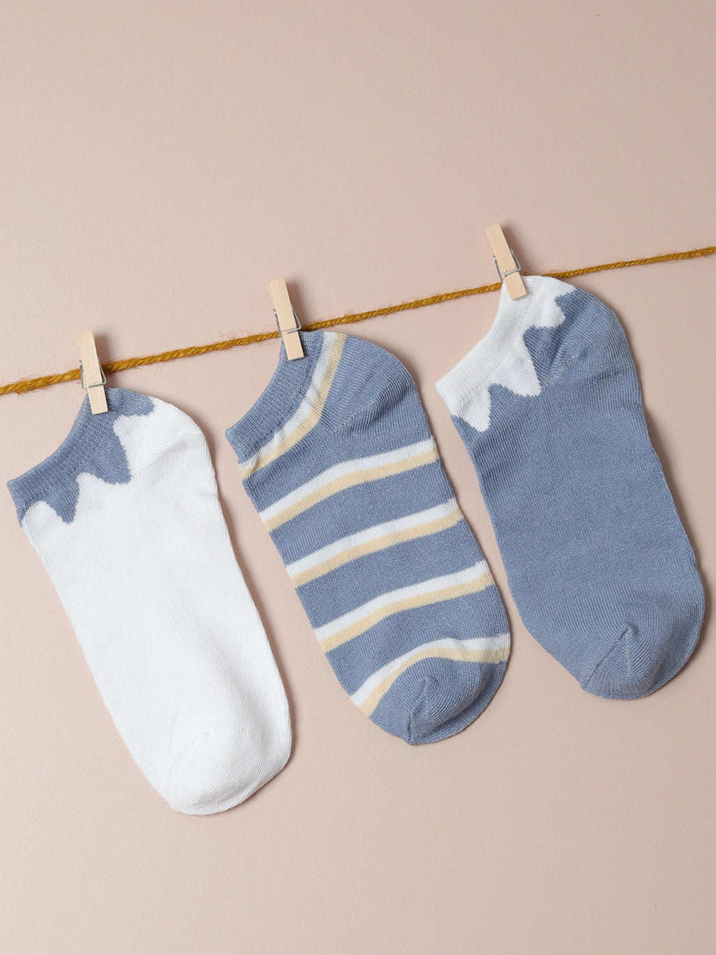 Set Of 3 Blue & White Ankle Length Socks