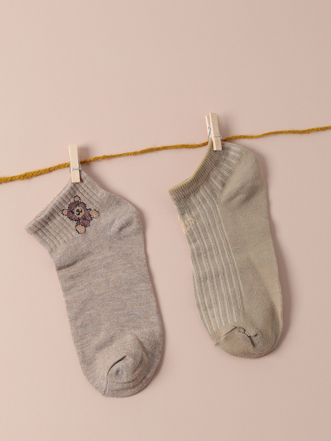 Set Of 2 Beige Ankle Length Socks