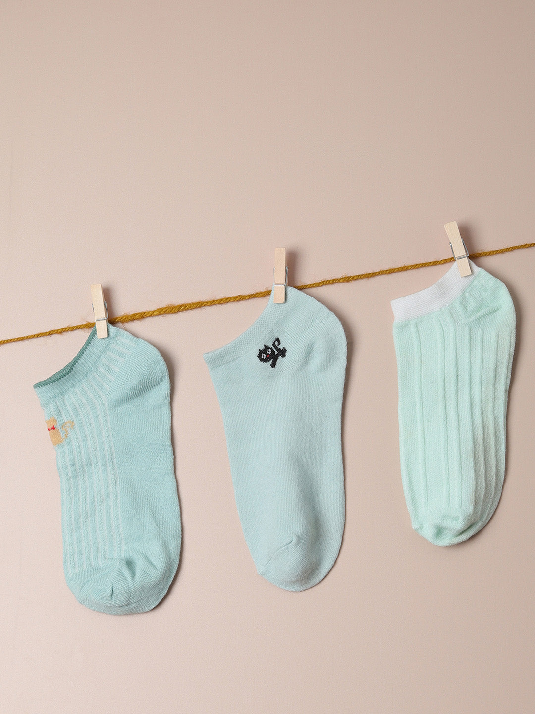 Set Of 3 Blue Ankle Length Socks