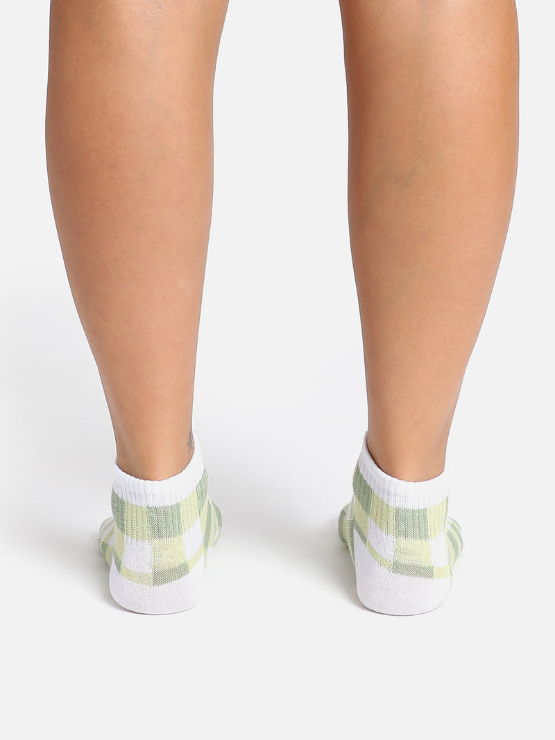 SET OF 4 CUTE ANKLE LENGTH SOCKS
