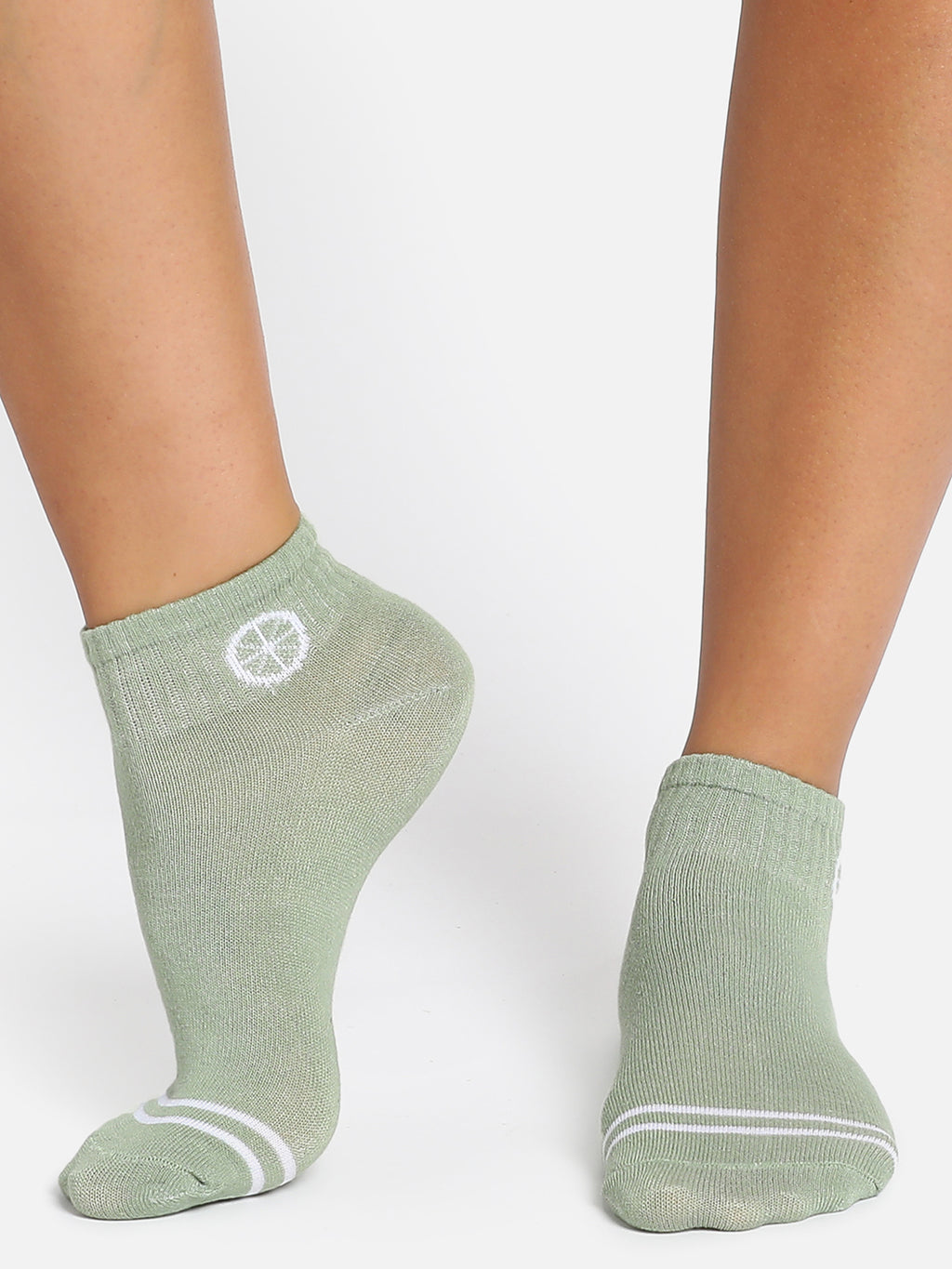 SET OF 4 CUTE ANKLE LENGTH SOCKS