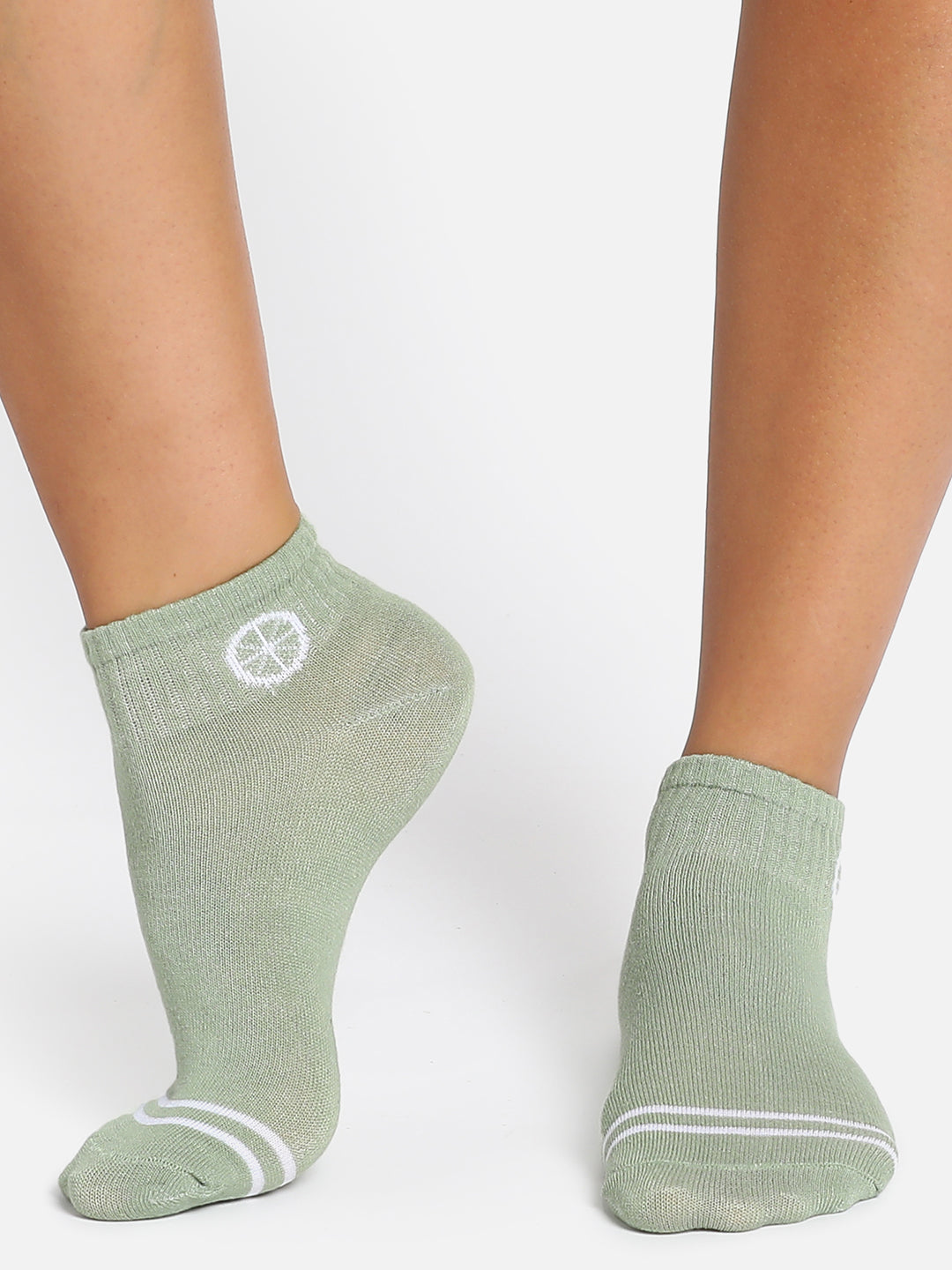 SET OF 4 CUTE ANKLE LENGTH SOCKS