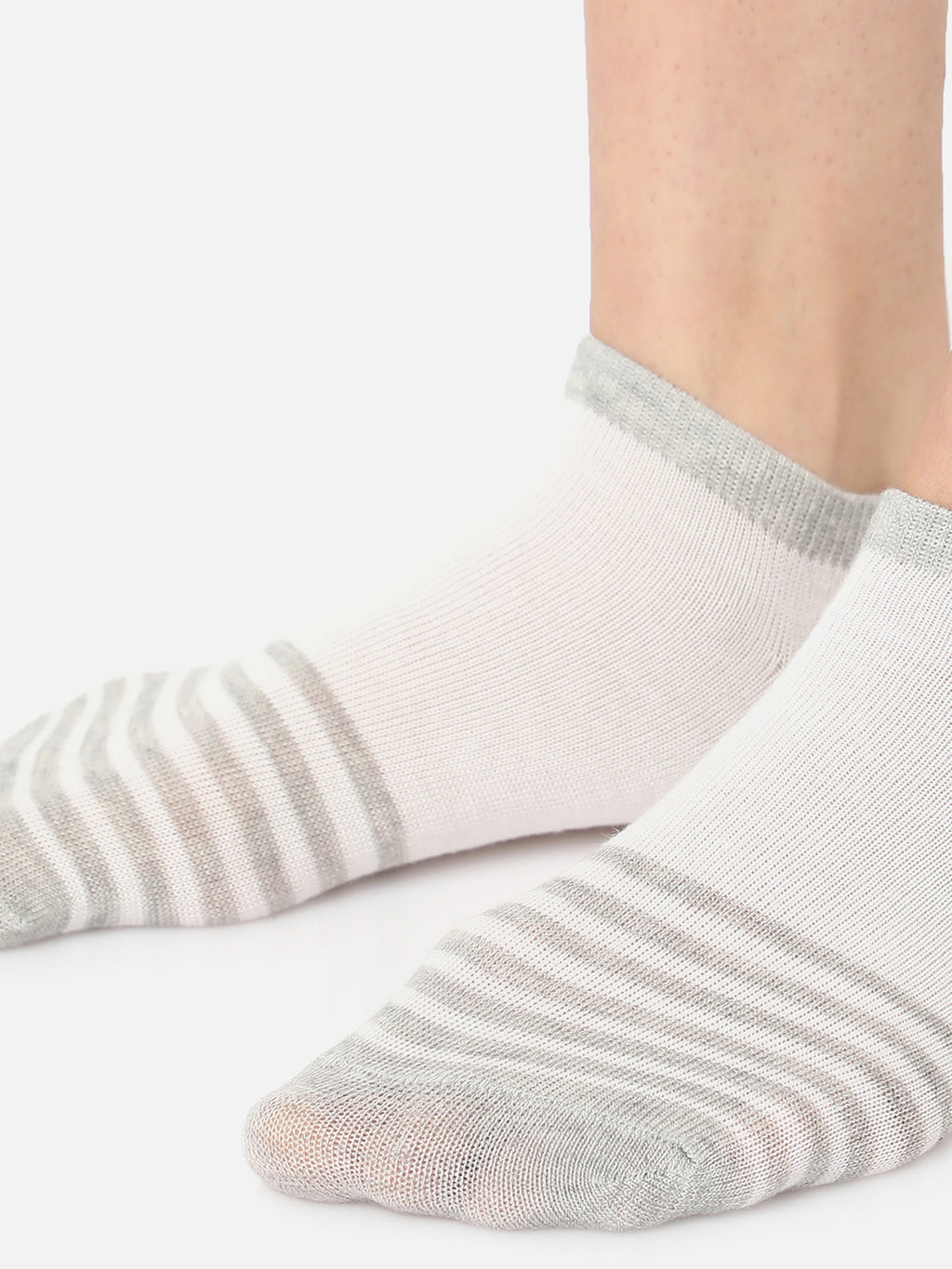 SET OF 5 COLOR BLOCKED ANKLE LENGTH SOCKS